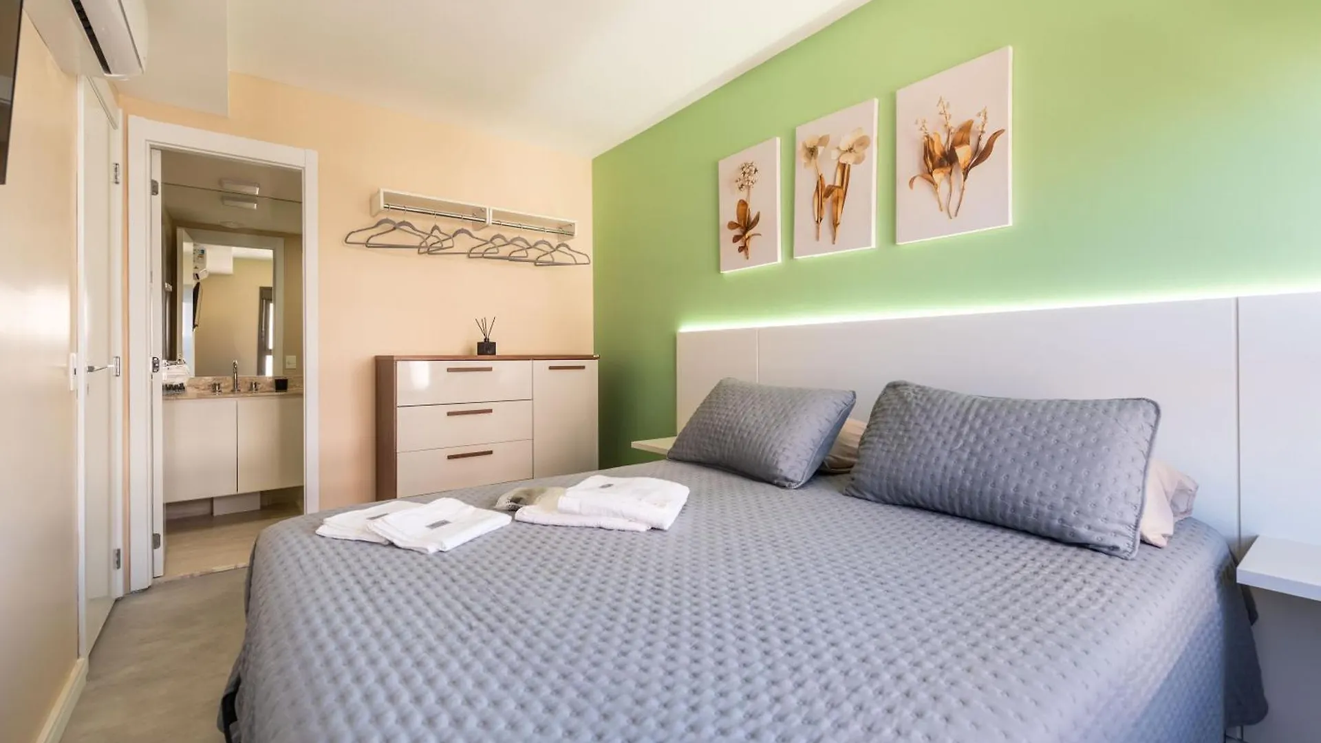 Campo Belo, Wi-Fi 600Mb, Queen Bed, Piscina Sao Paulo 0*,