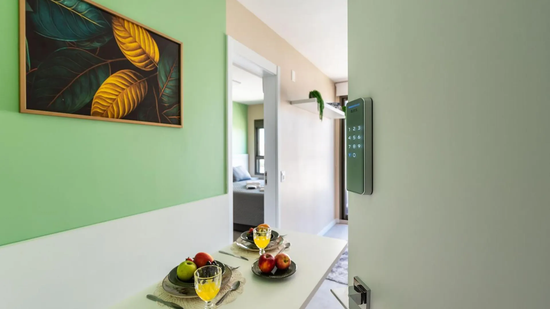 Apartment Campo Belo, Wi-Fi 600Mb, Queen Bed, Piscina Sao Paulo