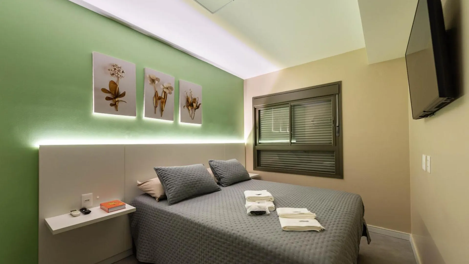 Campo Belo, Wi-Fi 600Mb, Queen Bed, Piscina Sao Paulo